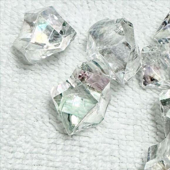 Vase Fillers, Acrylic Fake Crushed Ice Rocks, Table Scatter - Picture 2 of 3